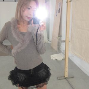 A05柔軟爆棚水貂毛上衣（灰/黑）