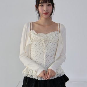 b21甜美可口碎花套裝