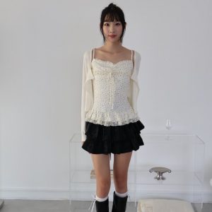 b21甜美可口碎花套裝