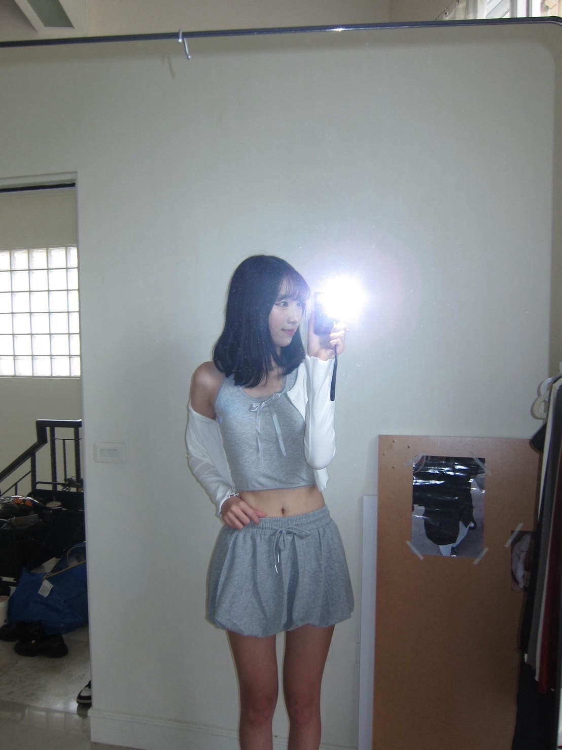 a22蕾絲滾邊掛脖背心 a22蕾絲滾邊掛脖背心