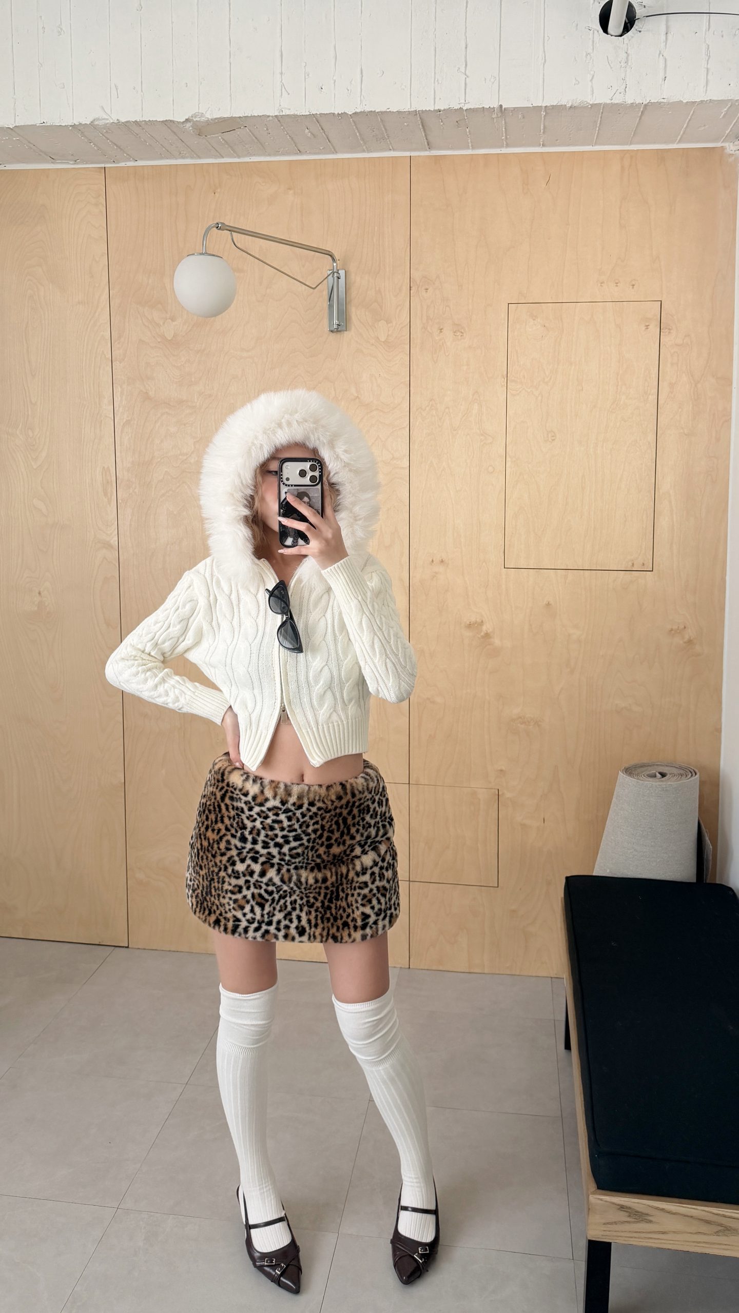 z18 千禧年毛毛針織外🇰🇷 z18 千禧年毛毛針織外🇰🇷