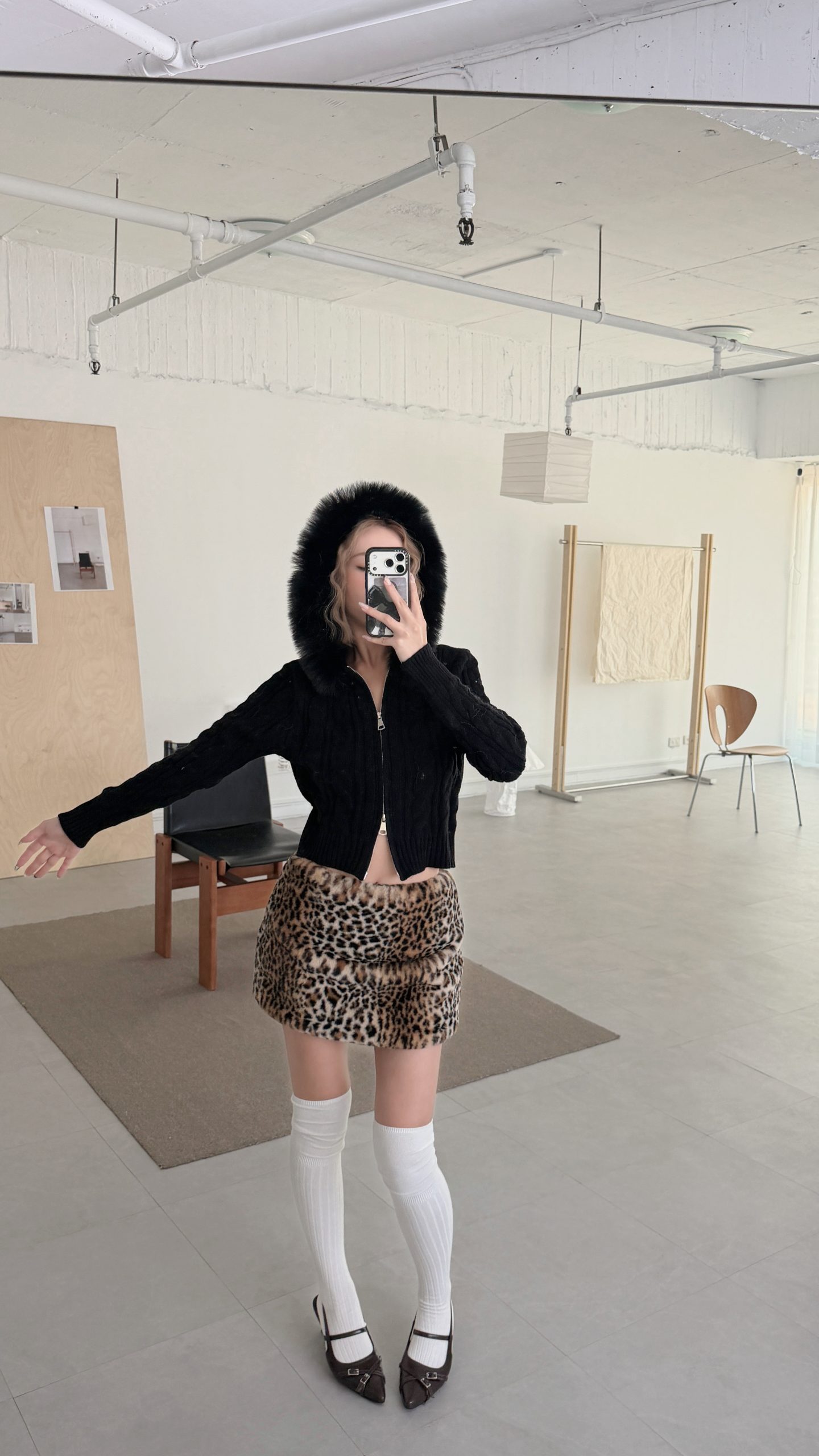 z18 千禧年毛毛針織外🇰🇷 z18 千禧年毛毛針織外🇰🇷