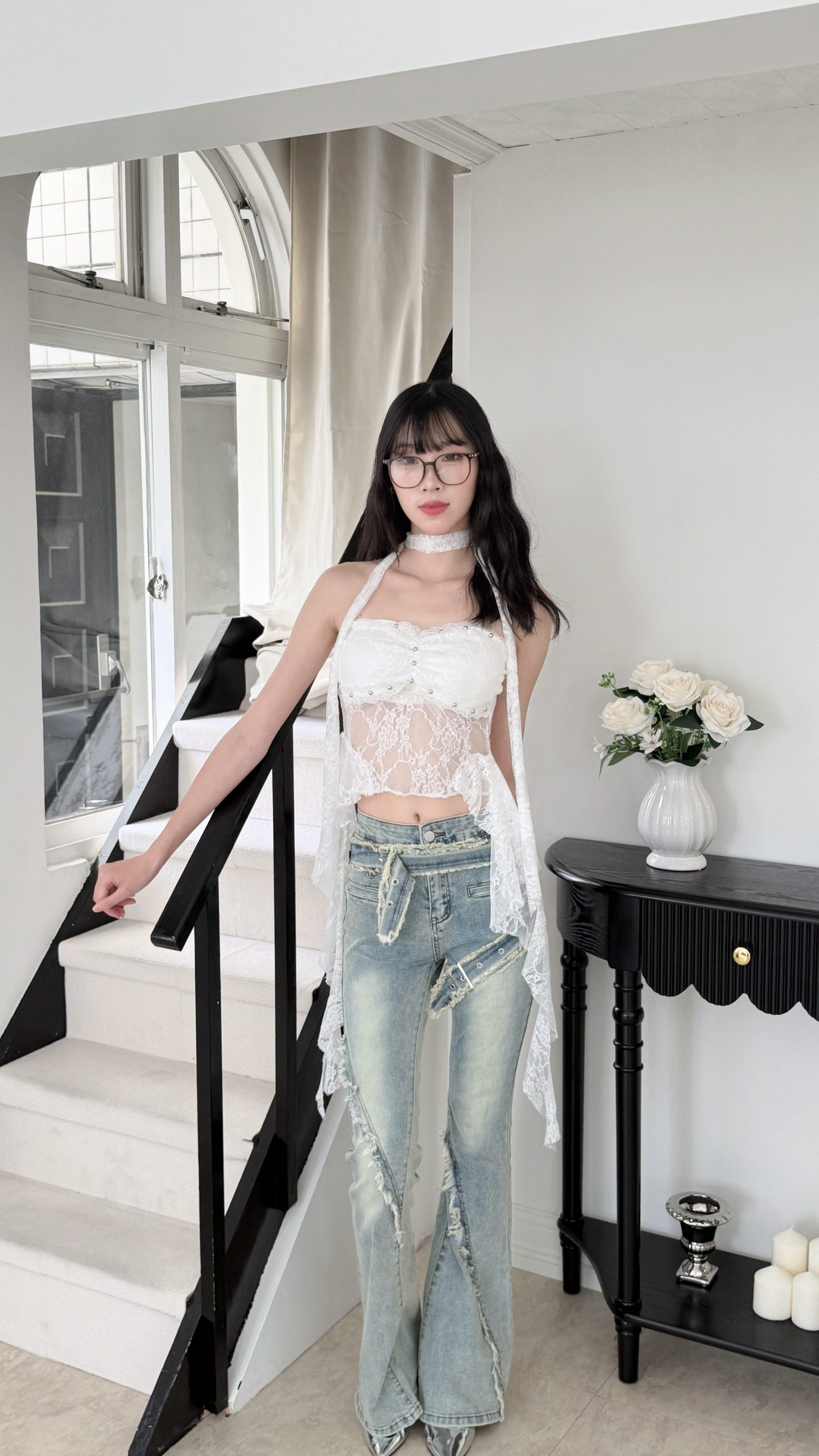 鬚邊腰帶刷白喇叭褲 鬚邊腰帶刷白喇叭褲